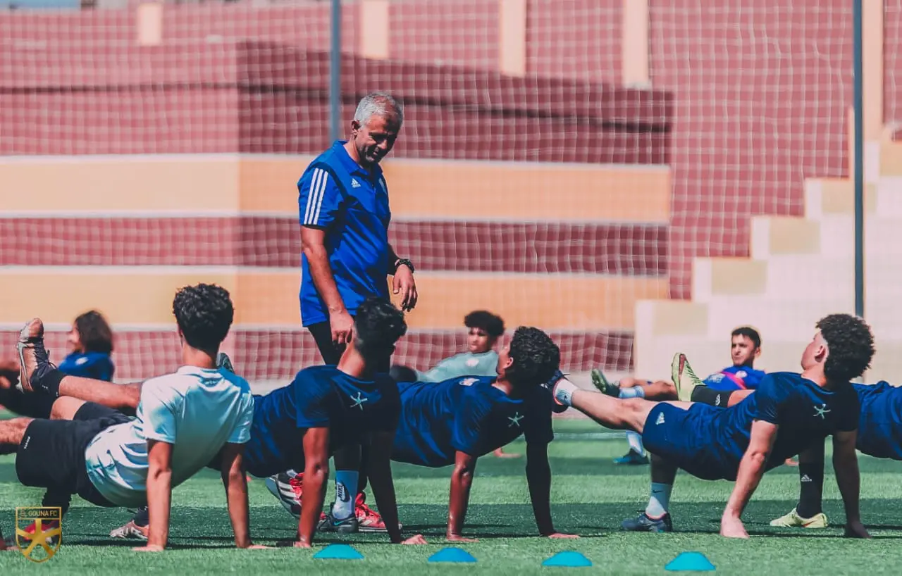 بنطلون رياضى